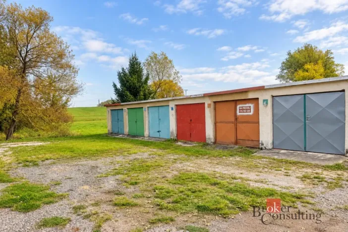 Prodej garáže, Telč - Telč-Štěpnice, Jana Žižky, 19 m2