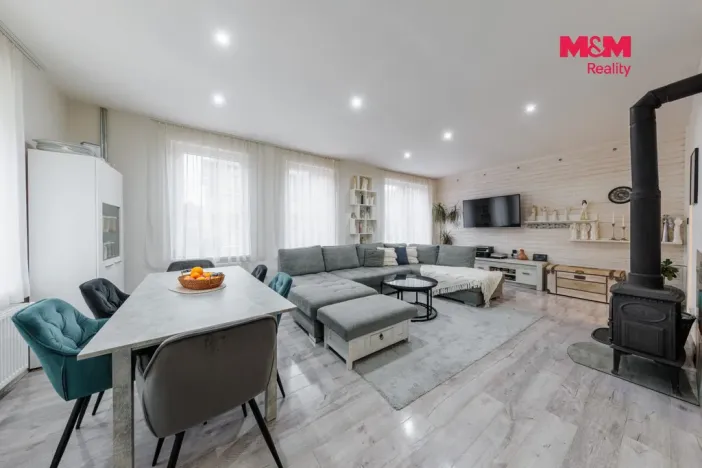 Prodej rodinného domu, Kraslice, Říční, 174 m2