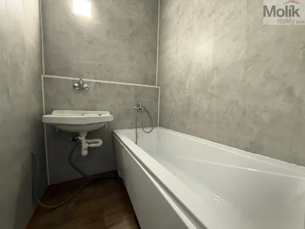 Pronájem bytu 2+1, Most, Vítězslava Nezvala, 52 m2