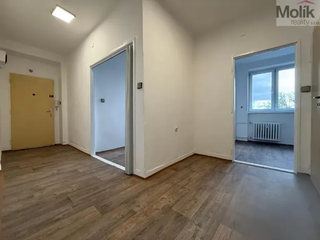 Pronájem bytu 2+1, Most, Vítězslava Nezvala, 52 m2