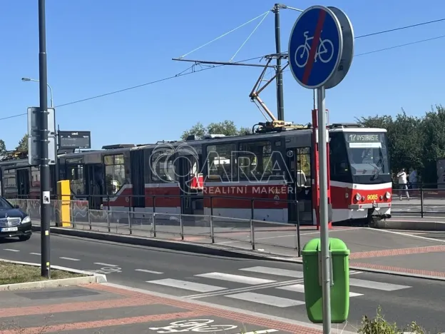Pronájem bytu 1+kk, Praha - Kamýk, Kramperova, 32 m2