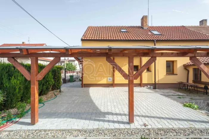 Pronájem bytu 2+1, Neratovice, V Hajnovkách, 46 m2