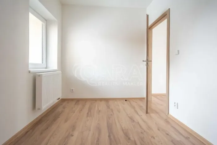 Pronájem bytu 2+1, Neratovice, V Hajnovkách, 46 m2