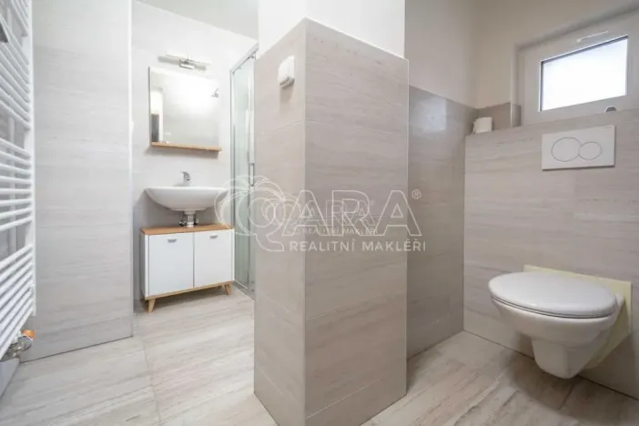 Pronájem bytu 2+1, Neratovice, V Hajnovkách, 46 m2