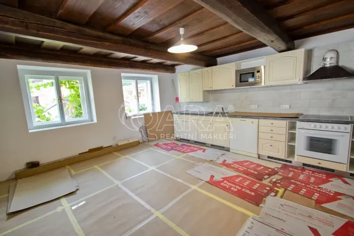 Pronájem rodinného domu, Bečváry, 110 m2