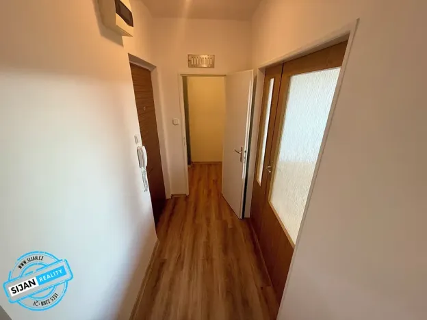 Pronájem bytu 1+1, Opava, Šrámkova, 38 m2