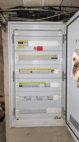 Prodej obchodního prostoru, Stráž pod Ralskem, Jižní, 631 m2