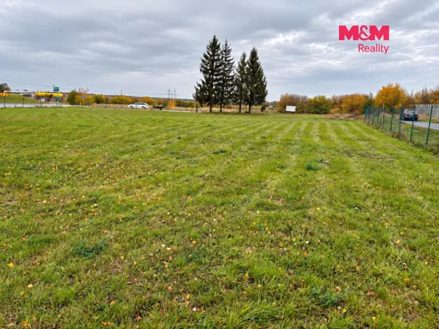 Pronájem komerčního pozemku, Mochov, 2406 m2