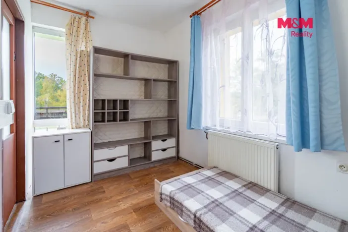 Prodej bytu 3+1, Třeboň - Holičky, 99 m2