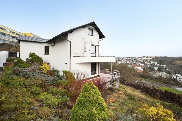 Pronájem vícegeneračního domu, Praha - Libeň, Na Jabloňce, 330 m2