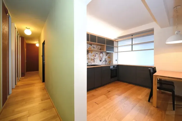 Pronájem vícegeneračního domu, Praha - Libeň, Na Jabloňce, 330 m2