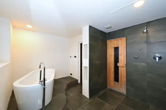 Pronájem vícegeneračního domu, Praha - Libeň, Na Jabloňce, 330 m2