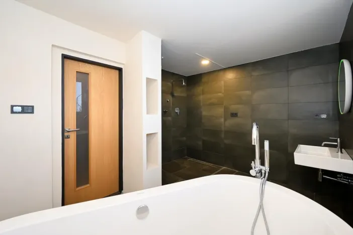 Pronájem vícegeneračního domu, Praha - Libeň, Na Jabloňce, 330 m2