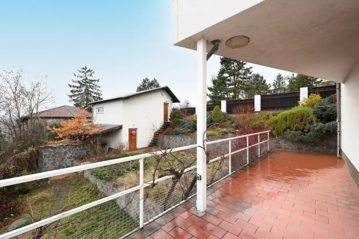 Pronájem vícegeneračního domu, Praha - Libeň, Na Jabloňce, 330 m2