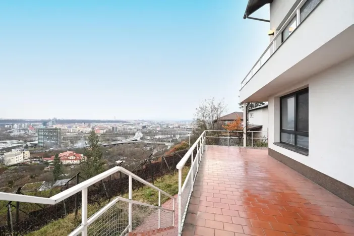 Pronájem vícegeneračního domu, Praha - Libeň, Na Jabloňce, 330 m2