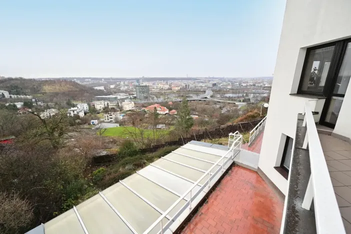 Pronájem vícegeneračního domu, Praha - Libeň, Na Jabloňce, 330 m2