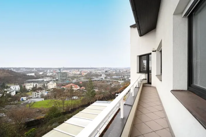 Pronájem vícegeneračního domu, Praha - Libeň, Na Jabloňce, 330 m2