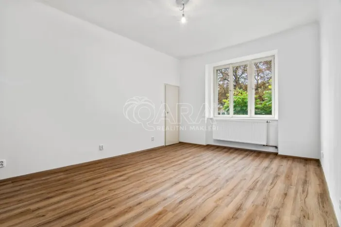 Pronájem bytu 2+kk, Praha - Nusle, Ctiradova, 48 m2