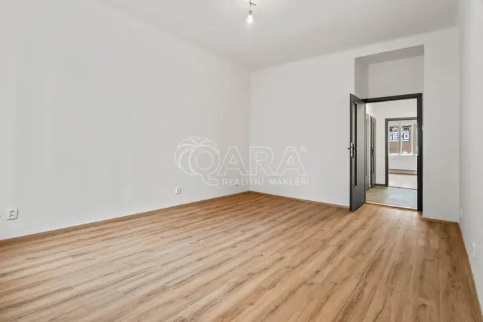 Pronájem bytu 2+kk, Praha - Nusle, Ctiradova, 48 m2