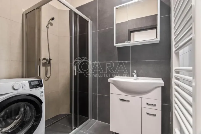 Pronájem bytu 2+kk, Praha - Nusle, Ctiradova, 48 m2