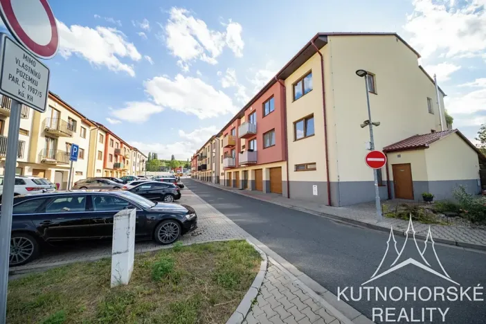 Pronájem bytu 1+kk, Kutná Hora, V Zákoutí, 38 m2