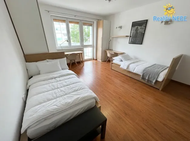 Pronájem bytu 3+kk, Praha - Košíře, Naskové, 80 m2