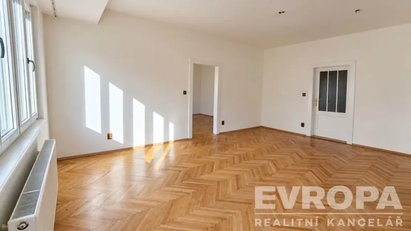 Prodej bytu 3+1, Praha - Dejvice, Zemědělská, 101 m2