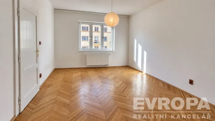 Prodej bytu 3+1, Praha - Dejvice, Zemědělská, 101 m2