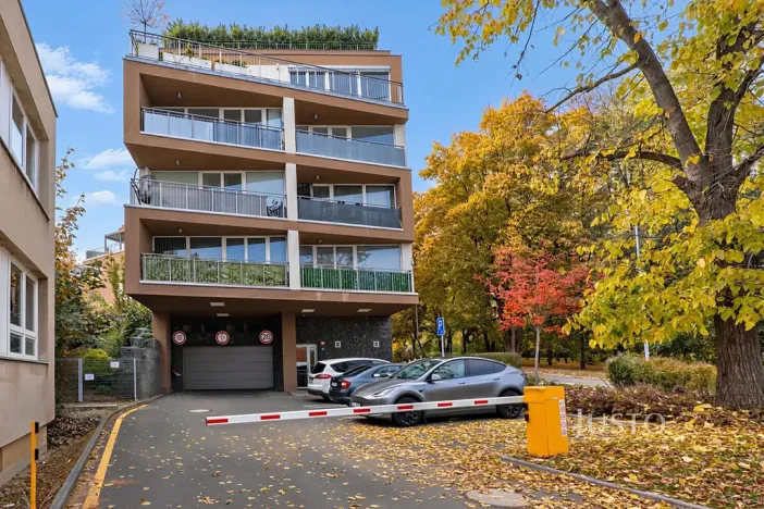 Pronájem bytu 2+kk, Praha - Krč, V jehličí, 53 m2