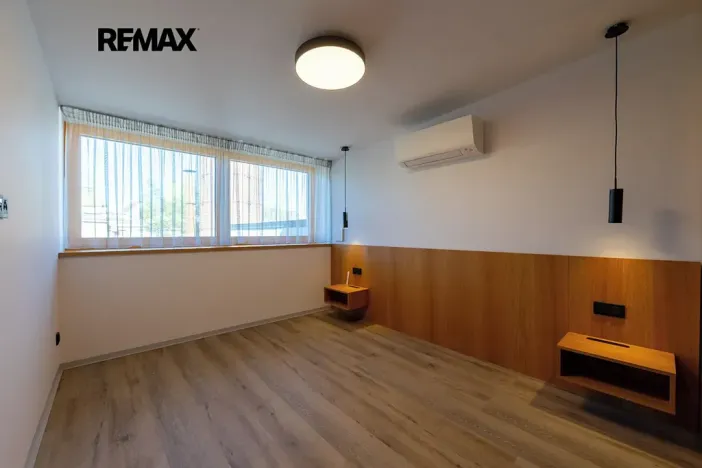 Prodej vícegeneračního domu, Praha - Vysočany, Moravcových, 228 m2