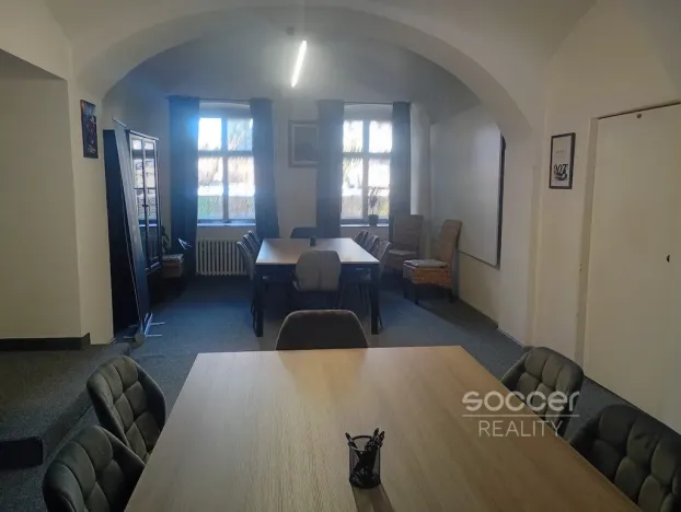 Pronájem kanceláře, Praha - Bubeneč, Na Zátorce, 56 m2