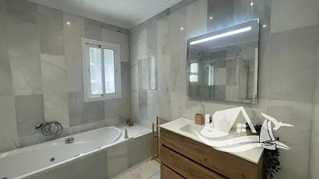 Prodej vily, Nerja, Španělsko, 190 m2