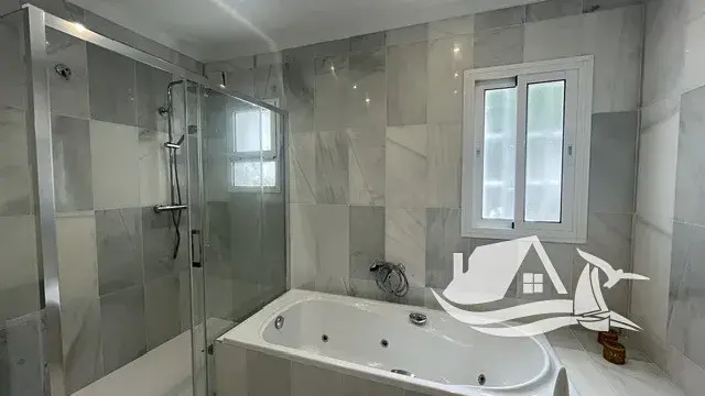 Prodej vily, Nerja, Španělsko, 190 m2