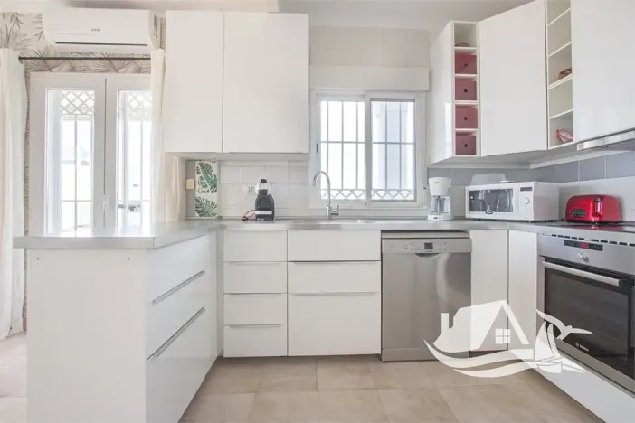 Prodej rodinného domu, Nerja, Španělsko, 130 m2