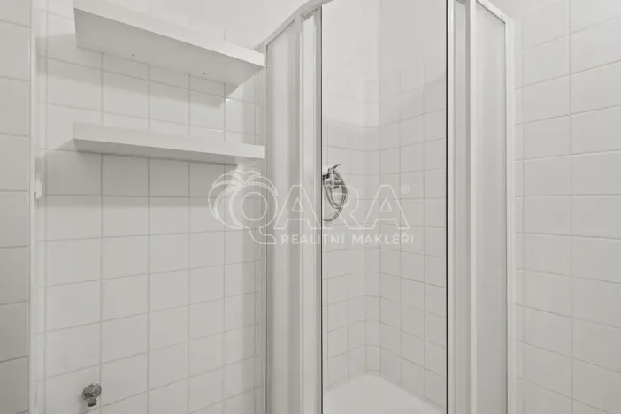 Pronájem bytu 2+kk, Praha - Košíře, Donátova, 44 m2