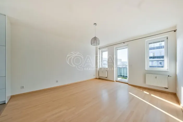 Pronájem bytu 2+kk, Praha - Michle, Elektrárenská, 46 m2