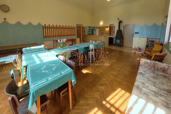 Prodej zemědělské usedlosti, Postupice - Čelivo, 451 m2