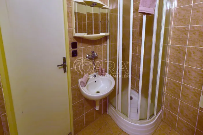 Prodej zemědělské usedlosti, Postupice - Čelivo, 451 m2