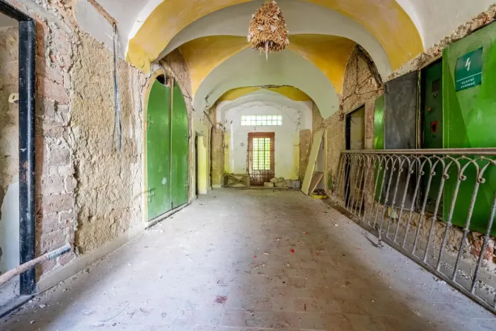 Prodej činžovního domu, Velké Všelisy, 3000 m2