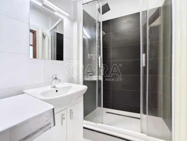 Pronájem bytu 1+1, Praha - Vršovice, Na stezce, 37 m2