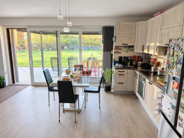 Prodej rodinného domu, Sazomín, 225 m2