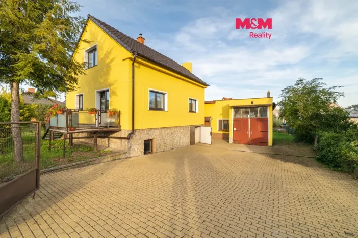 Prodej rodinného domu, Rožďalovice, Spojovací, 257 m2