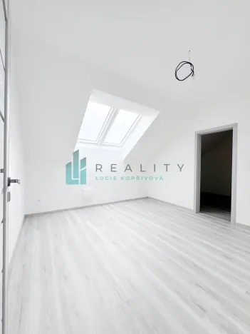 Prodej bytu 3+kk, Strážnice, Grůska, 92 m2