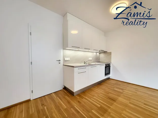 Pronájem bytu 1+kk, Kladno, Lesík, 33 m2