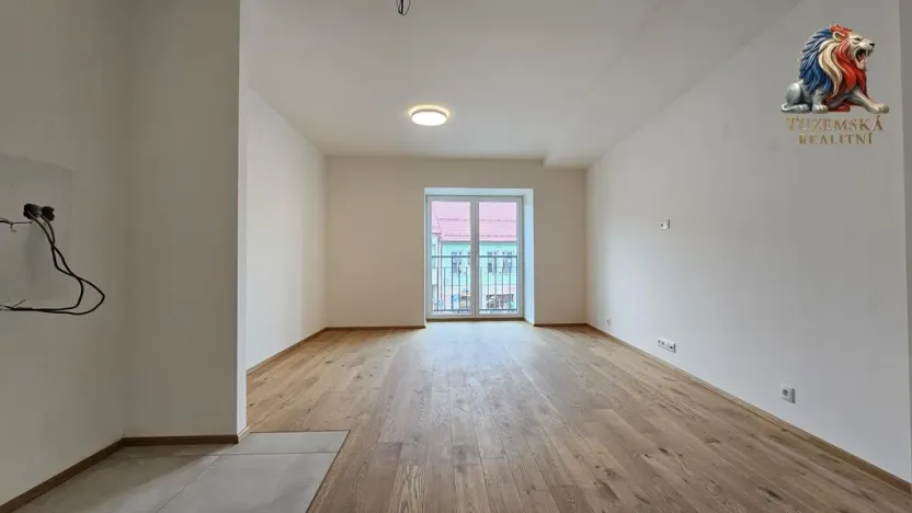 Prodej bytu 1+kk, Bystřice nad Pernštejnem, Masarykovo náměstí, 37 m2
