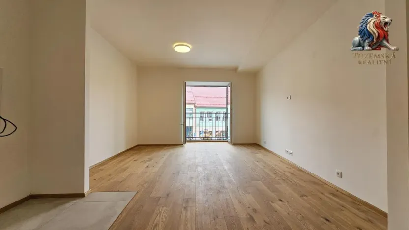 Prodej bytu 1+kk, Bystřice nad Pernštejnem, Masarykovo náměstí, 37 m2