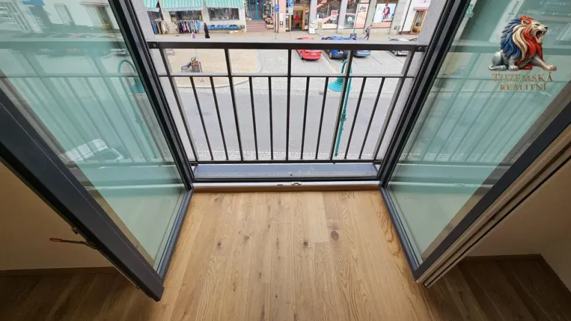 Prodej bytu 1+kk, Bystřice nad Pernštejnem, Masarykovo náměstí, 37 m2