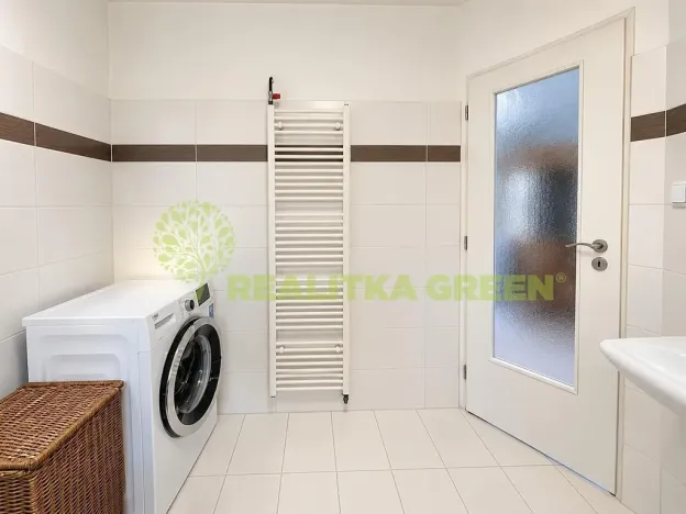 Pronájem rodinného domu, Pržno, 210 m2