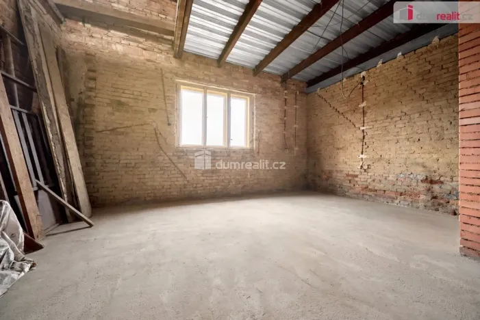 Prodej rodinného domu, Radnice, Zámostí, 250 m2