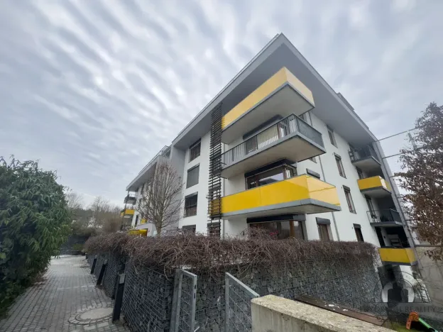 Prodej - jiné, Praha, Plzeňská, 30 m2